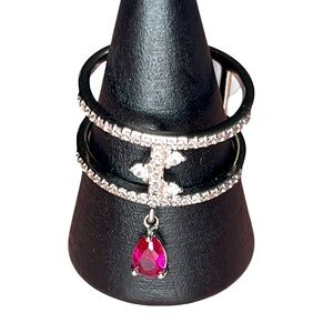 Elegant Silver and Red Gemstone Ring